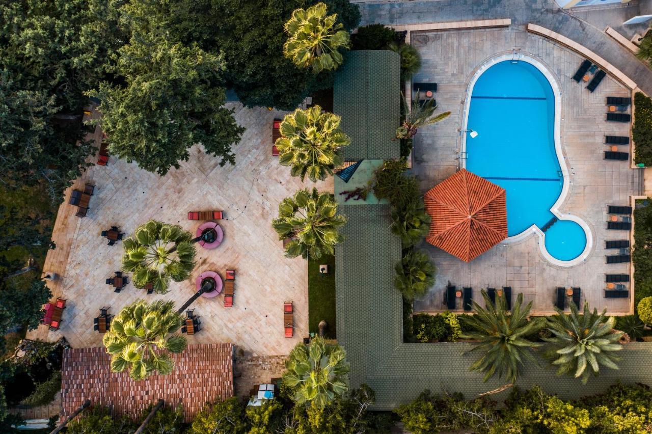 Hotel Pia Bella Kerýnia Eksteriør bilde